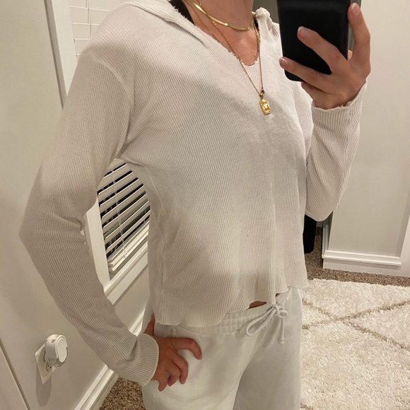 BRANDY MELVILLE HOODIE - Picture 1 of 4